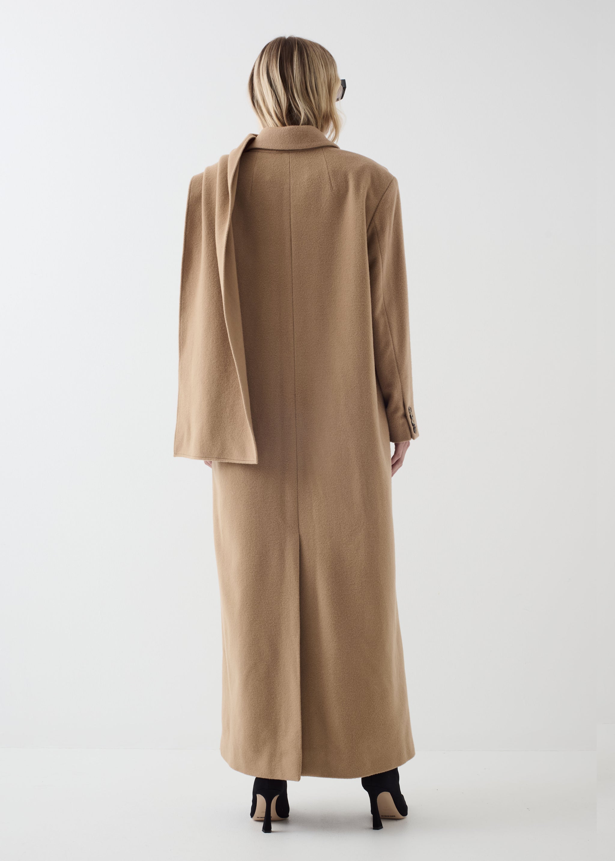 Ashton Coat in Camel – Florence & Fortitude